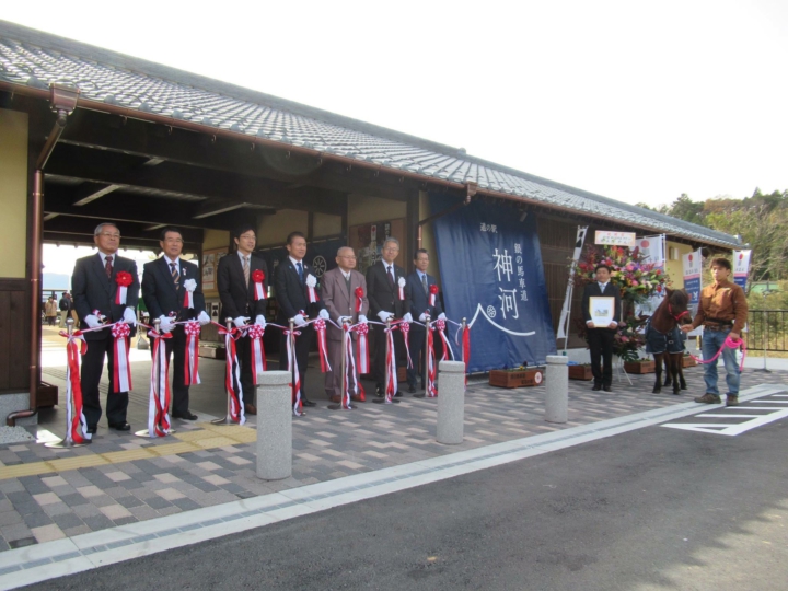 20171125_124128285_iOS